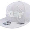Meshed Fb Hat Stone Gray Snapback - Oakley 2 Meshed Fb Hat Stone Gray Snapback - Oakley -Oakley 193517386016 1